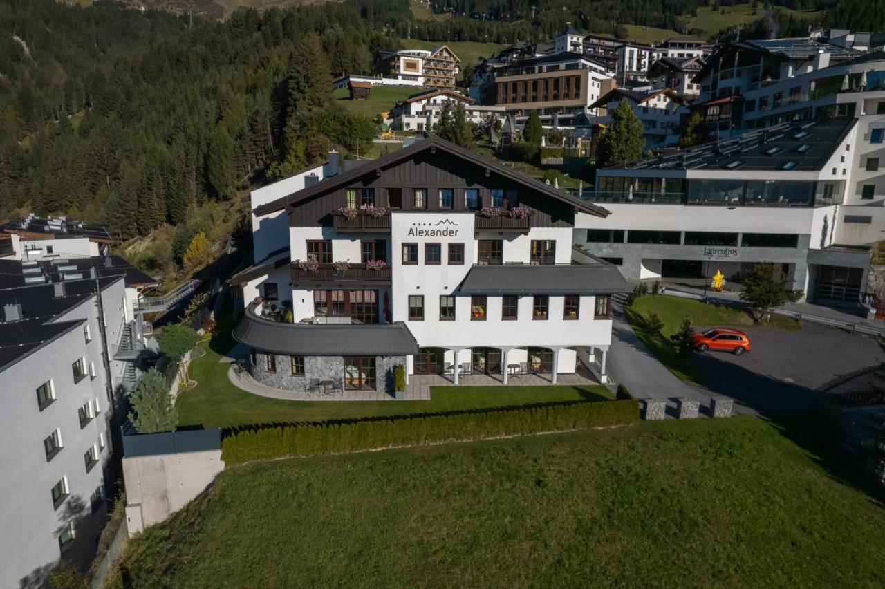 Appartements Alexander Fiss Luaran gambar