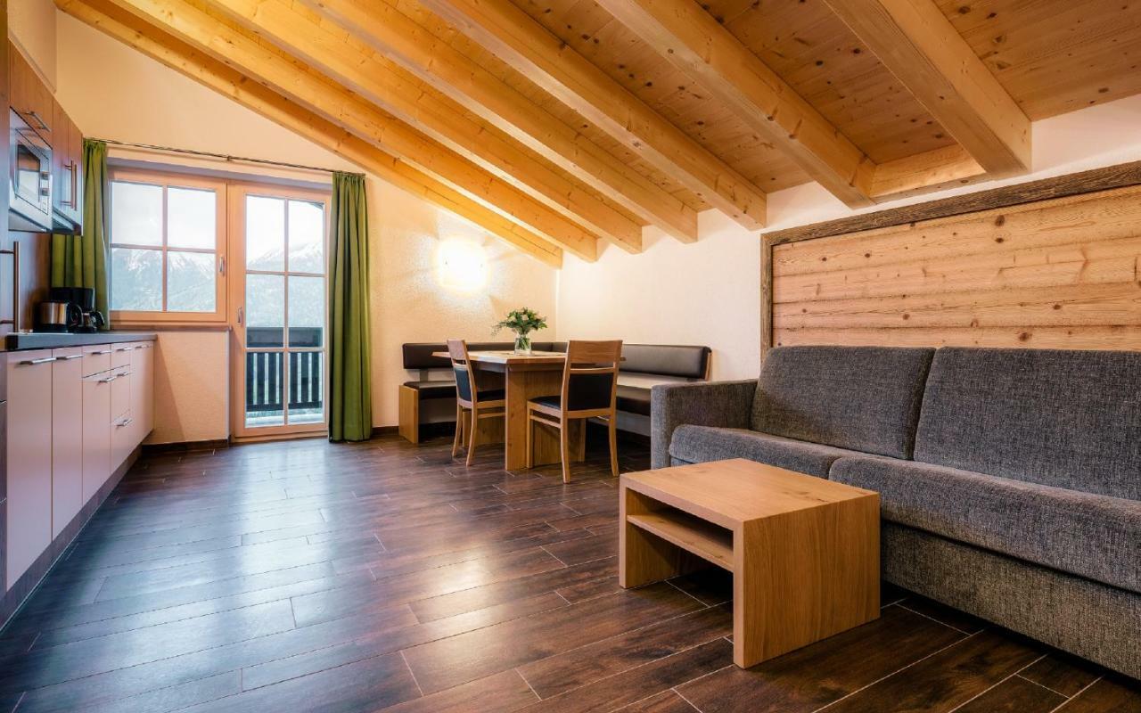 Appartements Alexander Fiss Luaran gambar