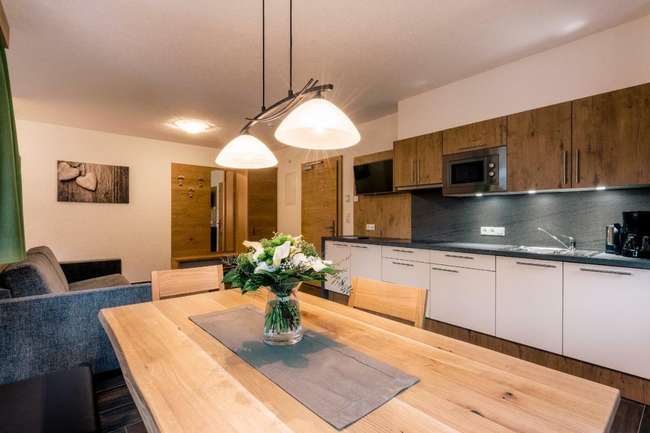 Appartements Alexander Fiss Luaran gambar